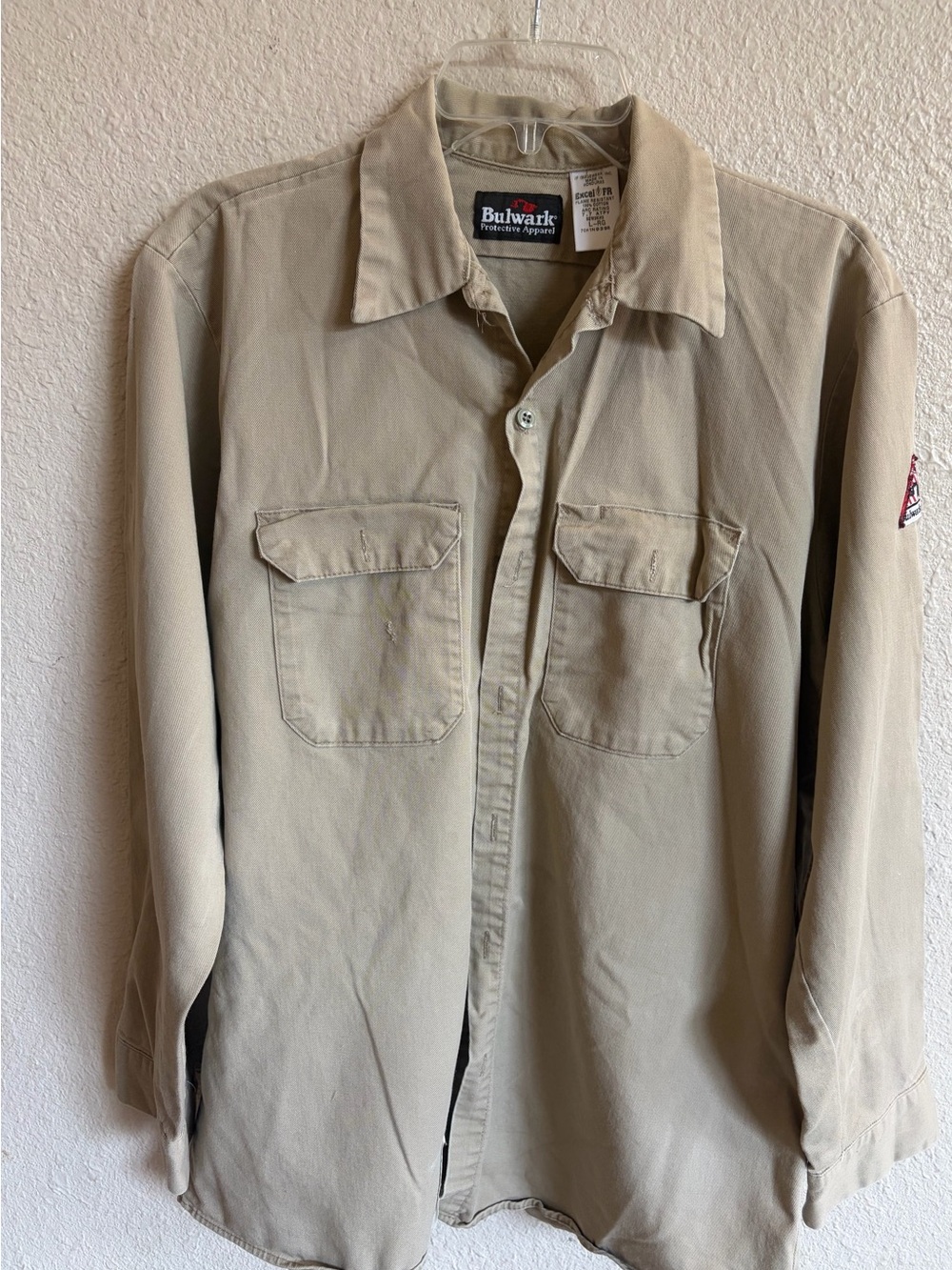 Bulwark Tan Work Shirt with Chest Pockets FR size L protective workwear